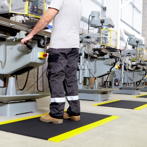 The use of anti-fatigue mats in production companies and warehouses -  Supermaty maty