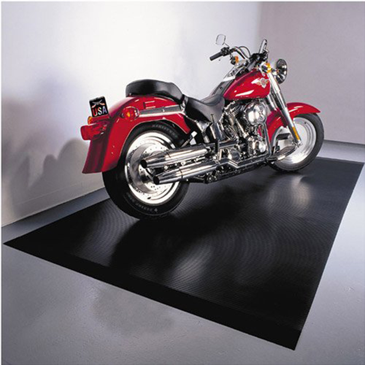 Custom motorcycle pit mat